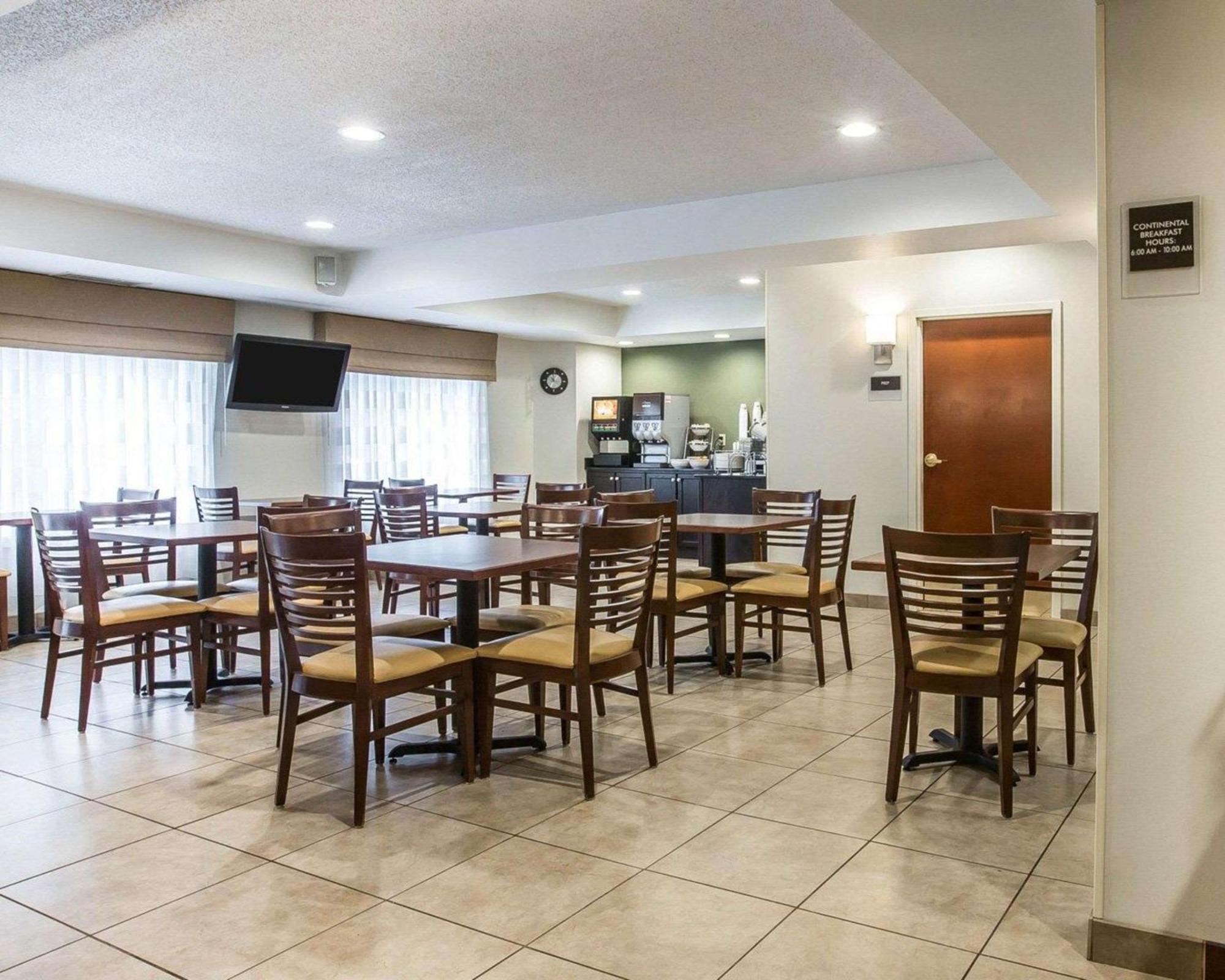 Sleep Inn & Suites Queensbury - Lake George Eksteriør bilde